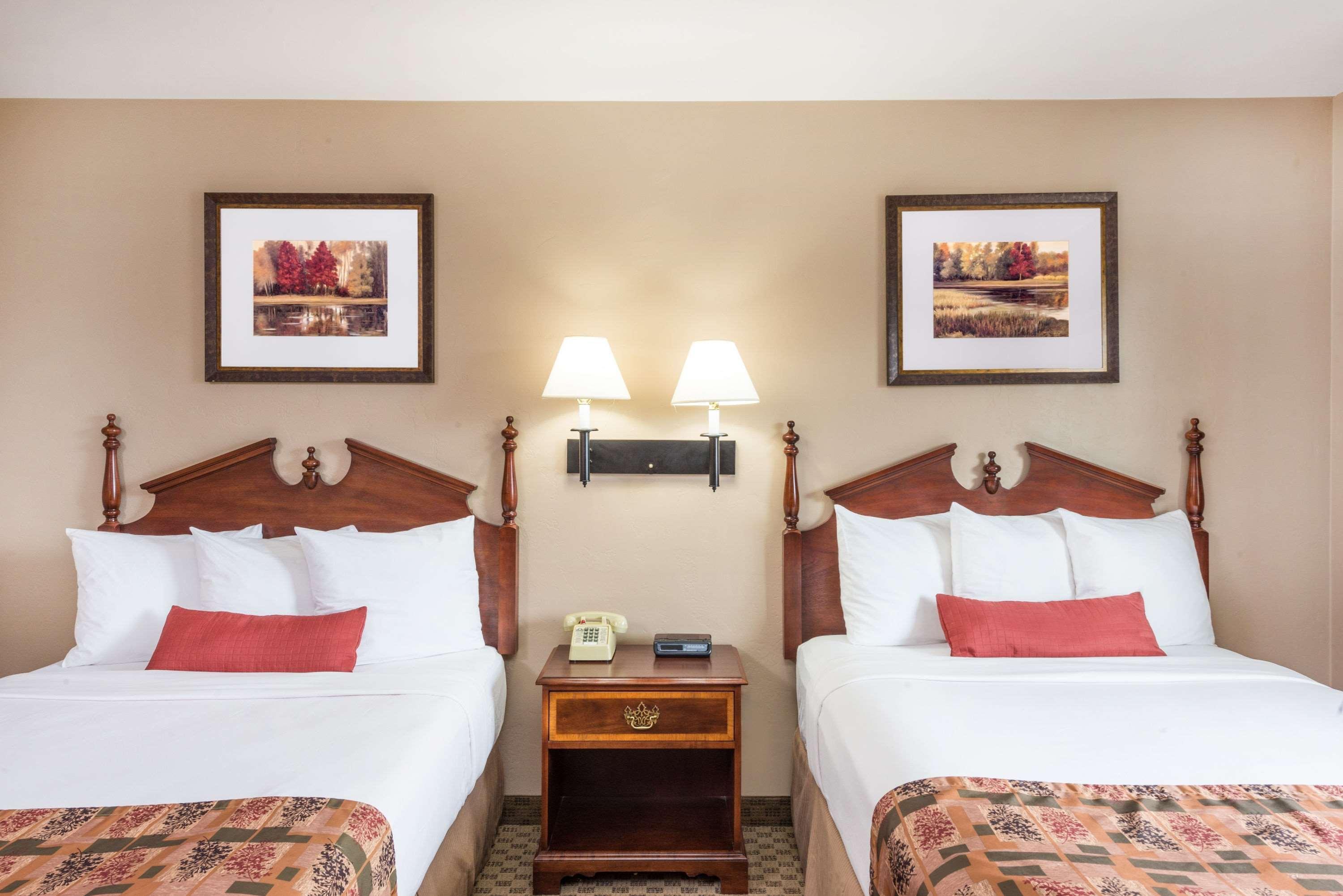 Days Inn By Wyndham Show Low Dış mekan fotoğraf